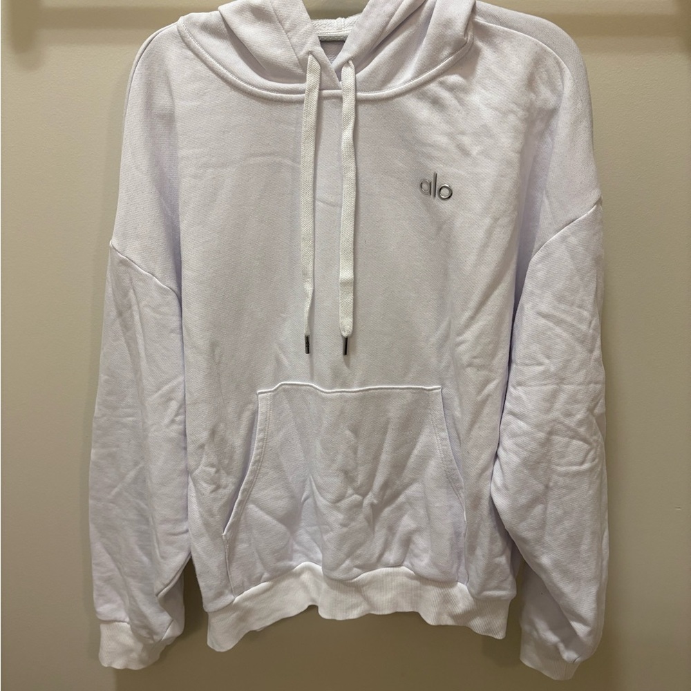 Alo women’s white sweatshirt